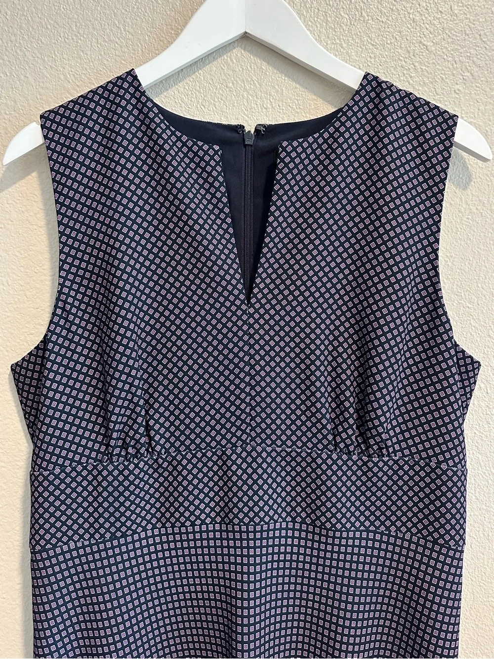 ☀️ J.CREW 365 Sleeveless Crepe Midi Dress with Keyhole - Picture 7 of 16